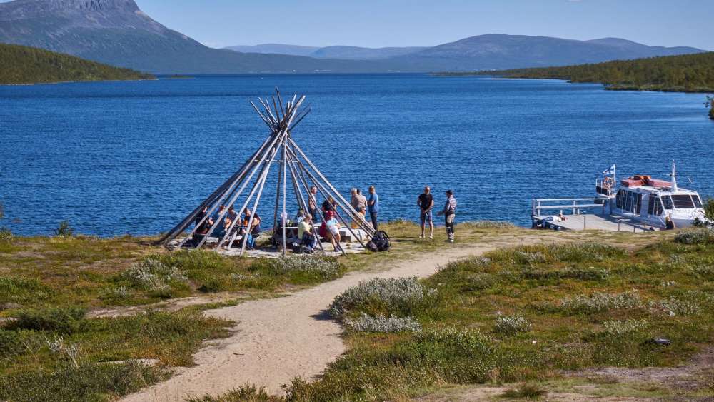 Hamnen innan Treriksröset